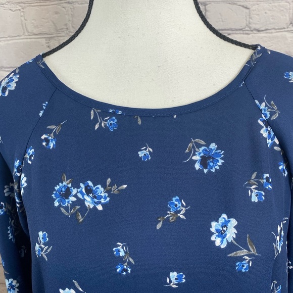 Papermoon Boho Floral Blouse size Medium - Picture 2 of 9